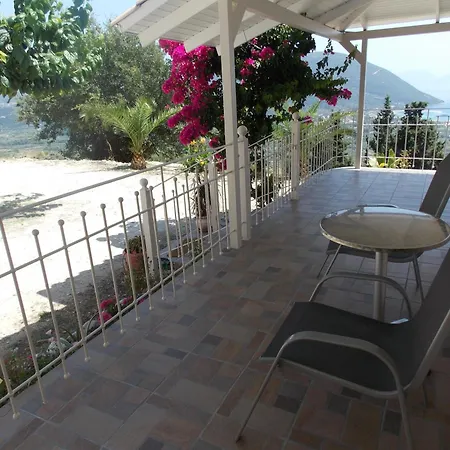 בית נופש Vasiliki View